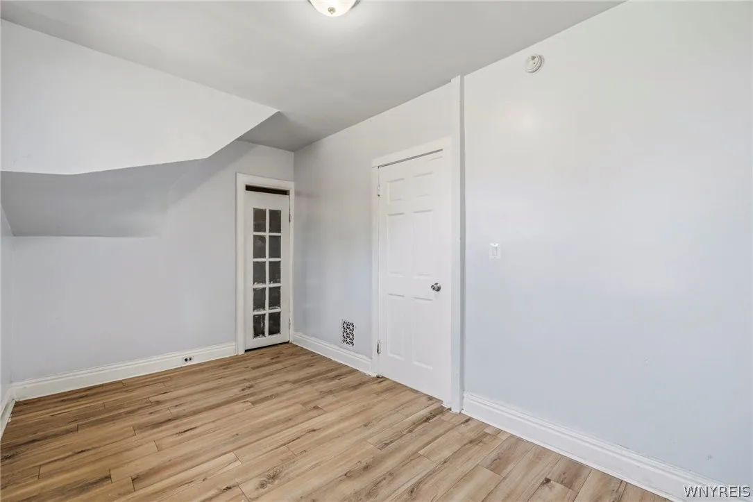 781 Northampton Street, Buffalo, New York 14211, Buffalo, New York 14211, 7 Bedrooms Bedrooms, ,3 BathroomsBathrooms,Residential,For Sale,781 Northampton Street, Buffalo, New York 14211,0,B1698880