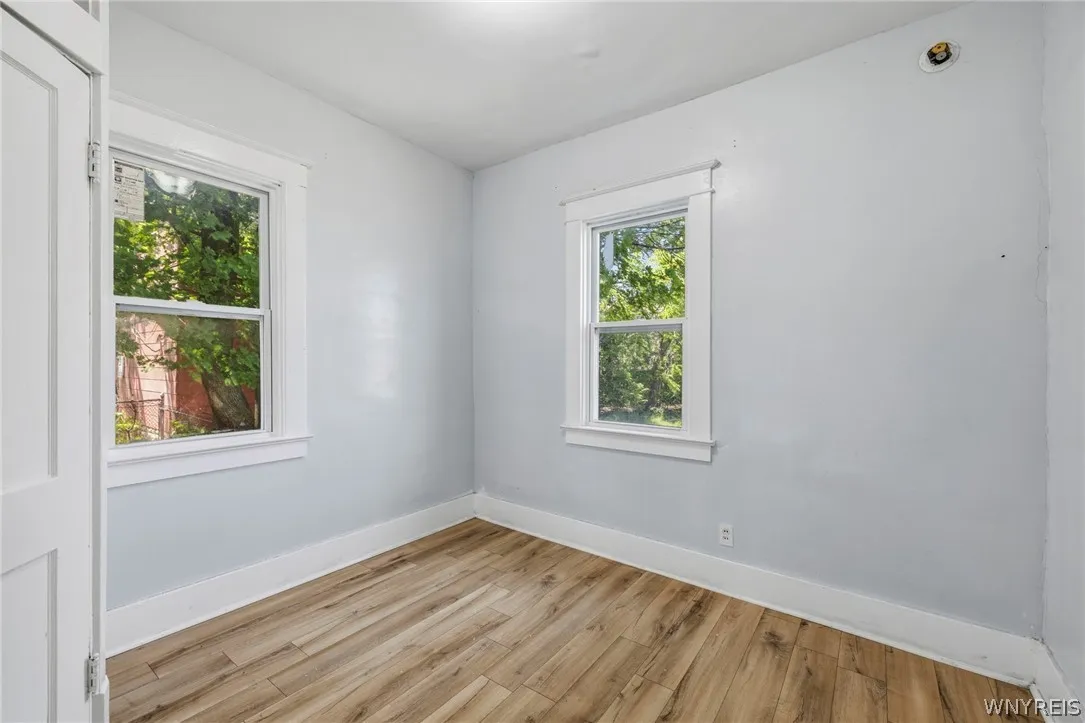781 Northampton Street, Buffalo, New York 14211, Buffalo, New York 14211, 7 Bedrooms Bedrooms, ,3 BathroomsBathrooms,Residential,For Sale,781 Northampton Street, Buffalo, New York 14211,0,B1698880