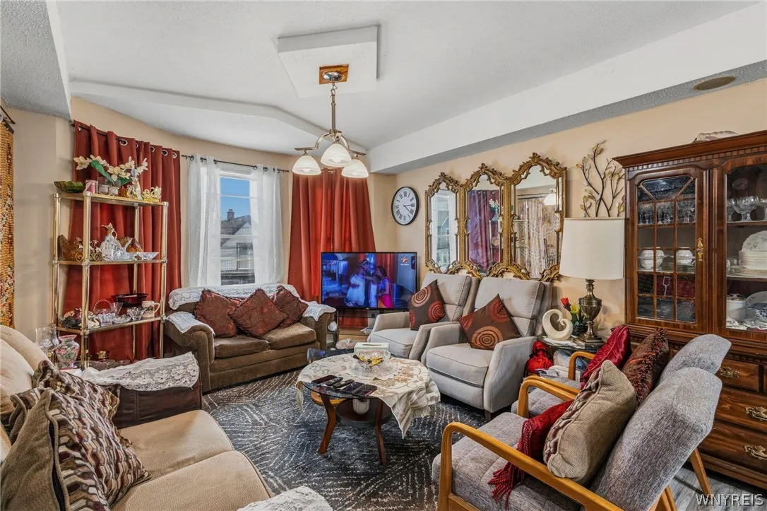 781 Northampton Street, Buffalo, New York 14211, Buffalo, New York 14211, 7 Bedrooms Bedrooms, ,3 BathroomsBathrooms,Residential,For Sale,781 Northampton Street, Buffalo, New York 14211,0,B1698880