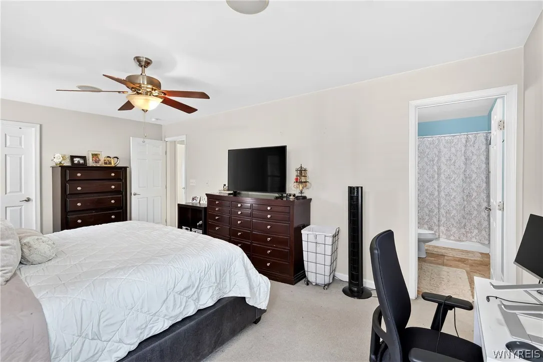 3 Scooter Lane, Hamburg, New York 14075, Hamburg, New York 14075, 3 Bedrooms Bedrooms, 9 Rooms Rooms,2 BathroomsBathrooms,Residential,For Sale,3 Scooter Lane, Hamburg, New York 14075,0,B1698883