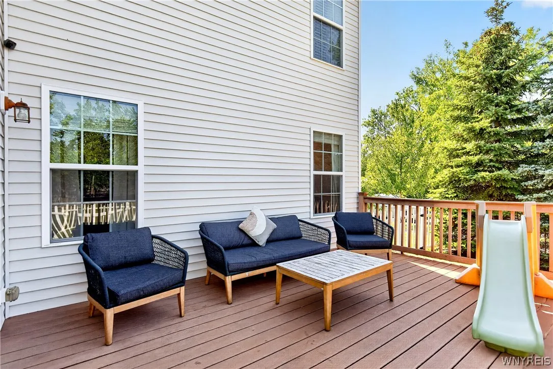 3 Scooter Lane, Hamburg, New York 14075, Hamburg, New York 14075, 3 Bedrooms Bedrooms, 9 Rooms Rooms,2 BathroomsBathrooms,Residential,For Sale,3 Scooter Lane, Hamburg, New York 14075,0,B1698883