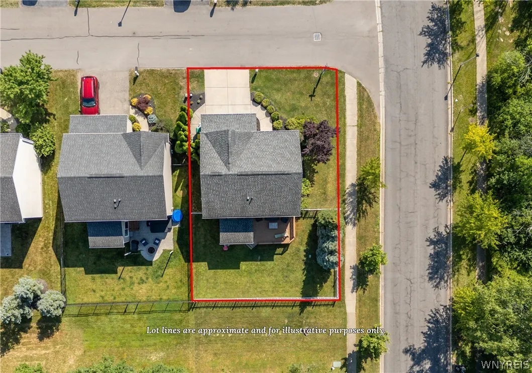 3 Scooter Lane, Hamburg, New York 14075, Hamburg, New York 14075, 3 Bedrooms Bedrooms, 9 Rooms Rooms,2 BathroomsBathrooms,Residential,For Sale,3 Scooter Lane, Hamburg, New York 14075,0,B1698883