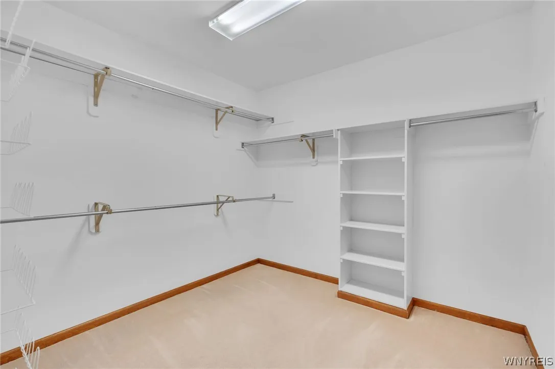 6195 Blossom Ct, Clarence, New York 14051, Clarence, New York 14051, 3 Bedrooms Bedrooms, 9 Rooms Rooms,2 BathroomsBathrooms,Residential,For Sale,6195 Blossom Ct, Clarence, New York 14051,0,B1698891