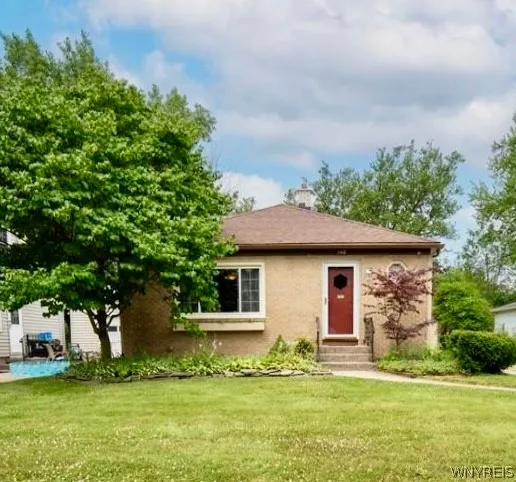 148 Deumant, Tonawanda, New York 14223, Tonawanda, New York 14223, 3 Bedrooms Bedrooms, 5 Rooms Rooms,1 BathroomBathrooms,Residential,For Sale,148 Deumant, Tonawanda, New York 14223,0,B1697653