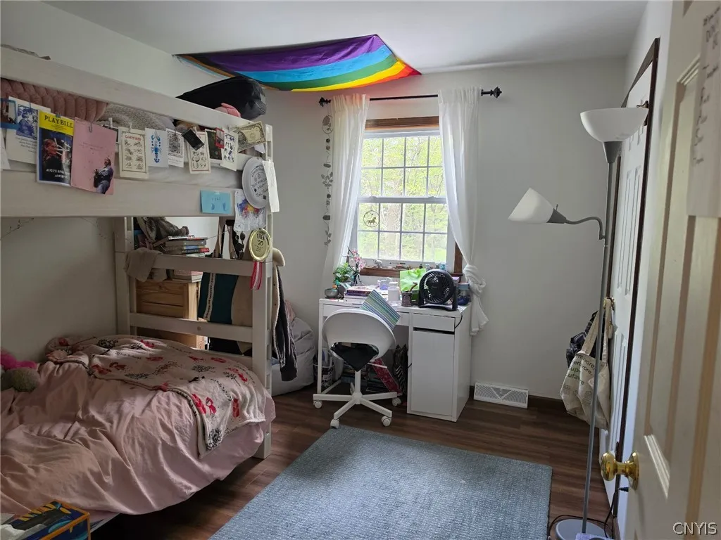 96 Charing Road, Dewitt, New York 13214, De Witt, New York 13214, 4 Bedrooms Bedrooms, 9 Rooms Rooms,2 BathroomsBathrooms,Residential Lease,For Rent,96 Charing Road, Dewitt, New York 13214,0,S1698856
