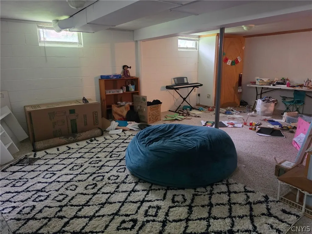 96 Charing Road, Dewitt, New York 13214, De Witt, New York 13214, 4 Bedrooms Bedrooms, 9 Rooms Rooms,2 BathroomsBathrooms,Residential Lease,For Rent,96 Charing Road, Dewitt, New York 13214,0,S1698856