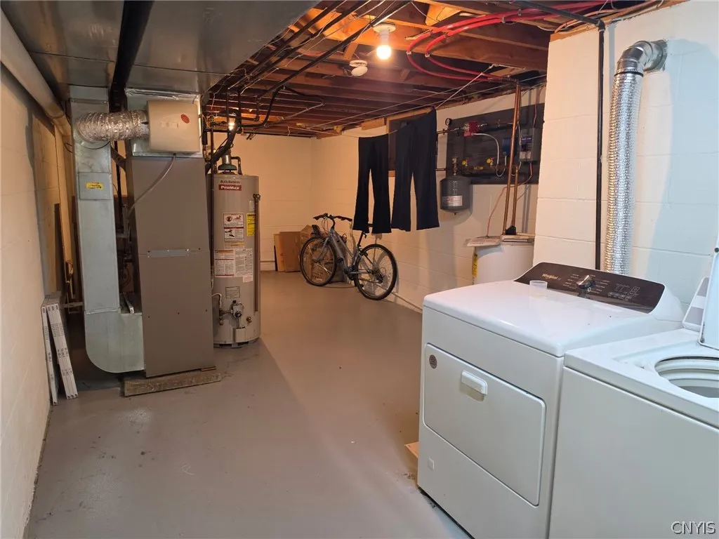 96 Charing Road, Dewitt, New York 13214, De Witt, New York 13214, 4 Bedrooms Bedrooms, 9 Rooms Rooms,2 BathroomsBathrooms,Residential Lease,For Rent,96 Charing Road, Dewitt, New York 13214,0,S1698856