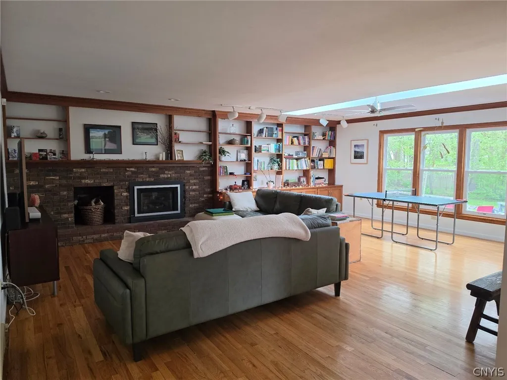 96 Charing Road, Dewitt, New York 13214, De Witt, New York 13214, 4 Bedrooms Bedrooms, 9 Rooms Rooms,2 BathroomsBathrooms,Residential Lease,For Rent,96 Charing Road, Dewitt, New York 13214,0,S1698856