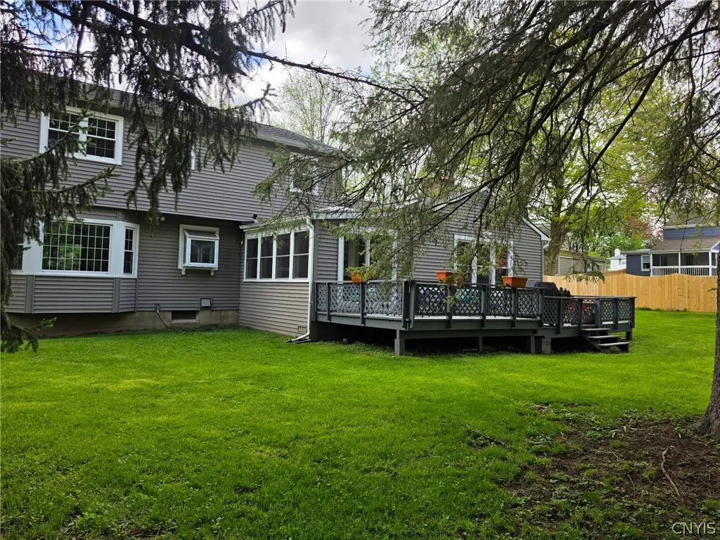 96 Charing Road, Dewitt, New York 13214, De Witt, New York 13214, 4 Bedrooms Bedrooms, 9 Rooms Rooms,2 BathroomsBathrooms,Residential Lease,For Rent,96 Charing Road, Dewitt, New York 13214,0,S1698856