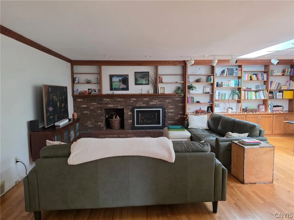 96 Charing Road, Dewitt, New York 13214, De Witt, New York 13214, 4 Bedrooms Bedrooms, 9 Rooms Rooms,2 BathroomsBathrooms,Residential Lease,For Rent,96 Charing Road, Dewitt, New York 13214,0,S1698856