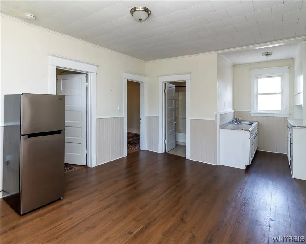 499 Fargo Avenue, Buffalo, New York 14213, Buffalo, New York 14213, 11 Bedrooms Bedrooms, ,4 BathroomsBathrooms,Residential,For Sale,499 Fargo Avenue, Buffalo, New York 14213,0,B1697736