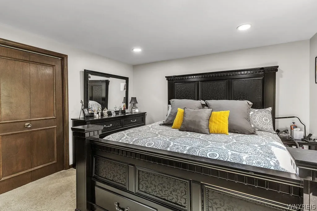 Bedroom #1