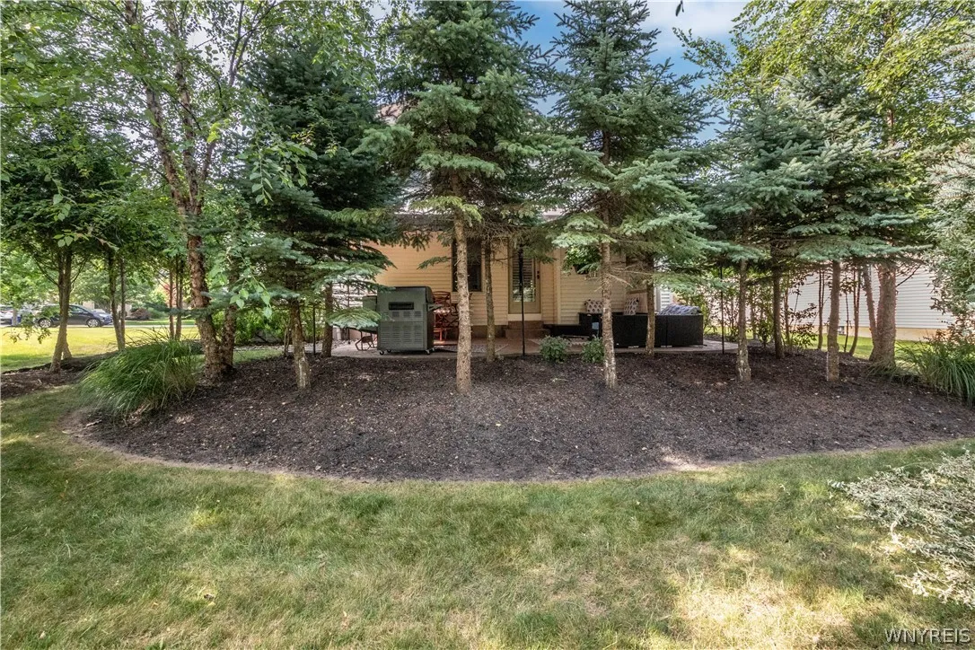 8059 Laurel Park Ln, Clarence, New York 14051, Clarence, New York 14051, 3 Bedrooms Bedrooms, 7 Rooms Rooms,2 BathroomsBathrooms,Residential,For Sale,8059 Laurel Park Ln, Clarence, New York 14051,0,B1698928