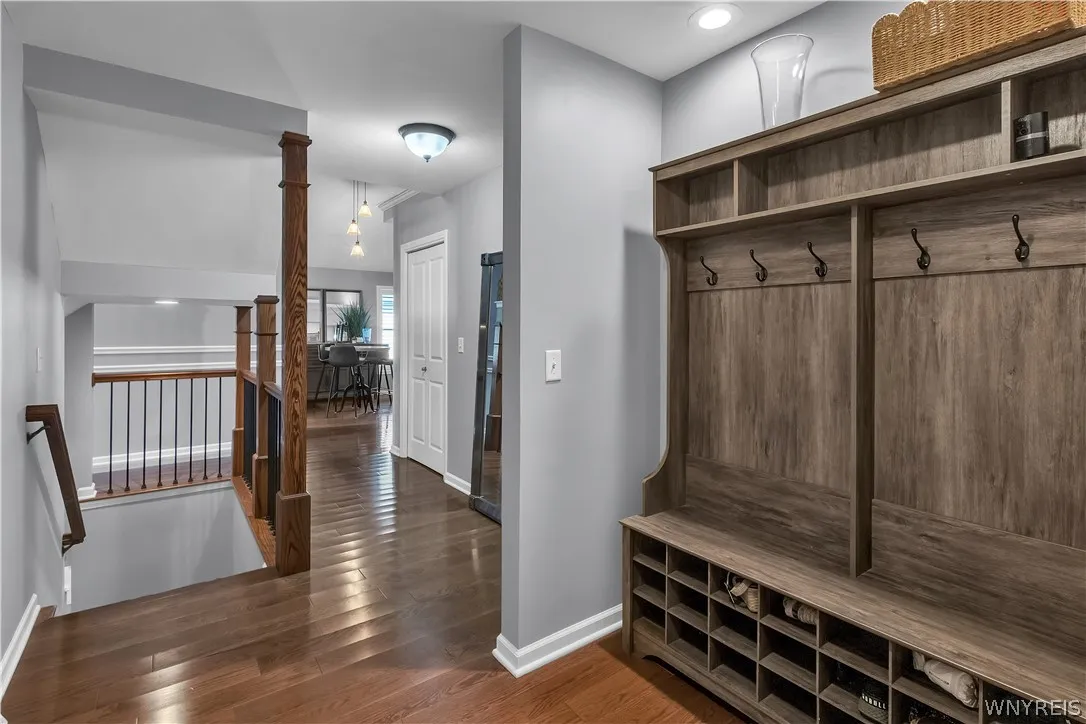 8059 Laurel Park Ln, Clarence, New York 14051, Clarence, New York 14051, 3 Bedrooms Bedrooms, 7 Rooms Rooms,2 BathroomsBathrooms,Residential,For Sale,8059 Laurel Park Ln, Clarence, New York 14051,0,B1698928