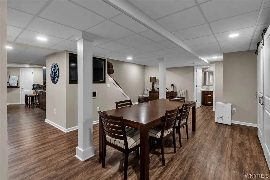 8059 Laurel Park Ln, Clarence, New York 14051, Clarence, New York 14051, 3 Bedrooms Bedrooms, 7 Rooms Rooms,2 BathroomsBathrooms,Residential,For Sale,8059 Laurel Park Ln, Clarence, New York 14051,0,B1698928