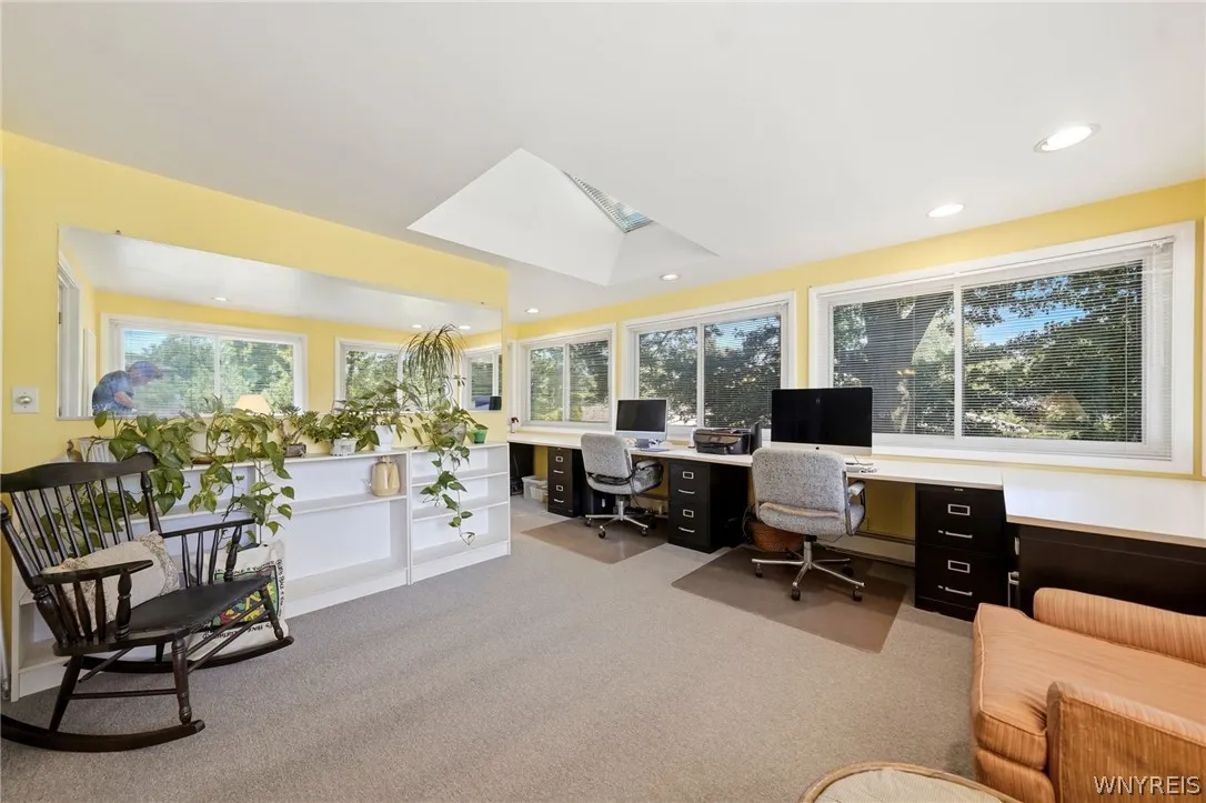 83 Wickham Drive, Amherst, New York 14221, Amherst, New York 14221, 3 Bedrooms Bedrooms, 8 Rooms Rooms,2 BathroomsBathrooms,Residential,For Sale,83 Wickham Drive, Amherst, New York 14221,0,B1698917