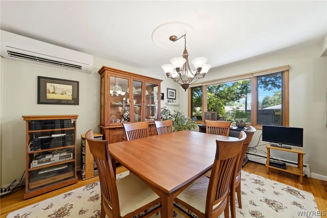 83 Wickham Drive, Amherst, New York 14221, Amherst, New York 14221, 3 Bedrooms Bedrooms, 8 Rooms Rooms,2 BathroomsBathrooms,Residential,For Sale,83 Wickham Drive, Amherst, New York 14221,0,B1698917