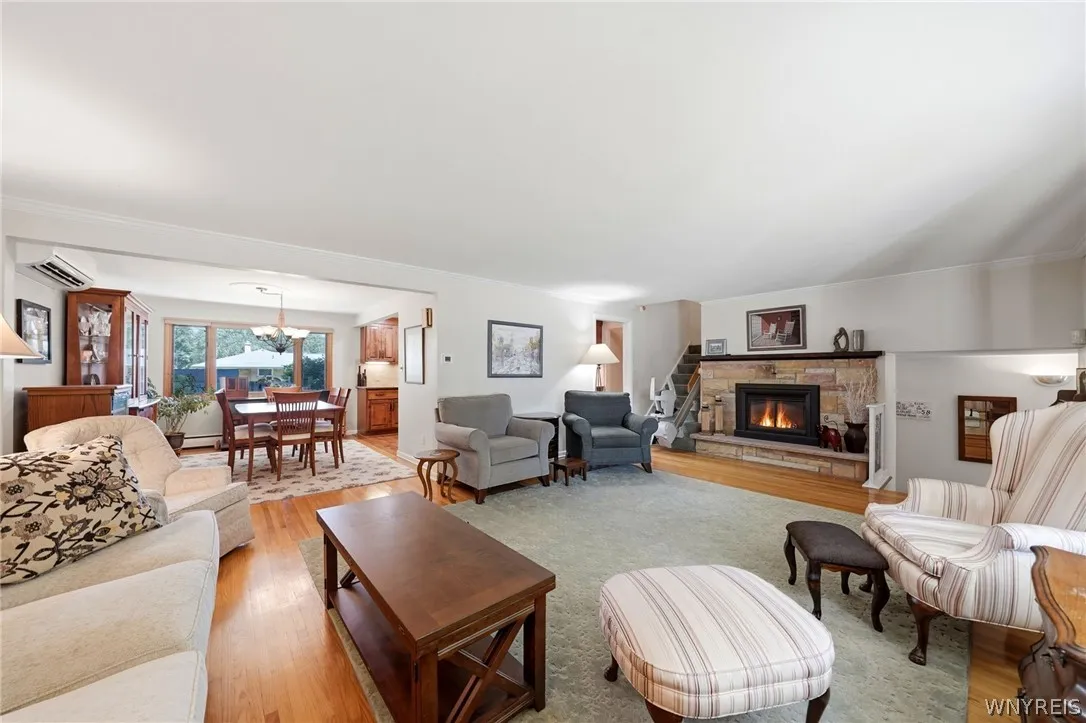 83 Wickham Drive, Amherst, New York 14221, Amherst, New York 14221, 3 Bedrooms Bedrooms, 8 Rooms Rooms,2 BathroomsBathrooms,Residential,For Sale,83 Wickham Drive, Amherst, New York 14221,0,B1698917