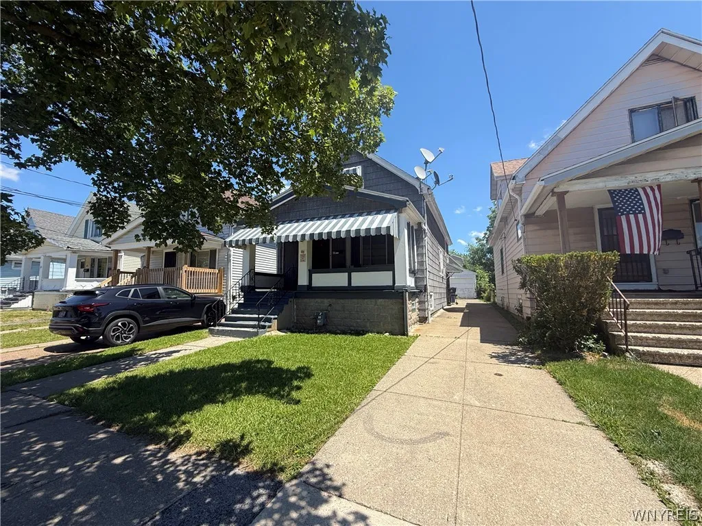 83 Fisher Street, Buffalo, New York 14215, Buffalo, New York 14215, 3 Bedrooms Bedrooms, 6 Rooms Rooms,1 BathroomBathrooms,Residential,For Sale,83 Fisher Street, Buffalo, New York 14215,0,B1693415