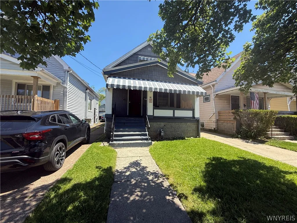 83 Fisher Street, Buffalo, New York 14215, Buffalo, New York 14215, 3 Bedrooms Bedrooms, 6 Rooms Rooms,1 BathroomBathrooms,Residential,For Sale,83 Fisher Street, Buffalo, New York 14215,0,B1693415