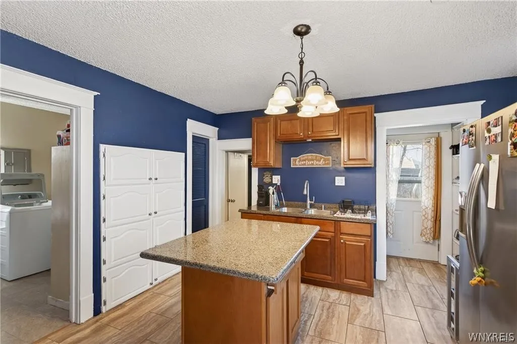 124 7th Avenue, North Tonawanda, New York 14120, North Tonawanda, New York 14120, 4 Bedrooms Bedrooms, 7 Rooms Rooms,1 BathroomBathrooms,Residential,For Sale,124 7th Avenue, North Tonawanda, New York 14120,0,B1698970