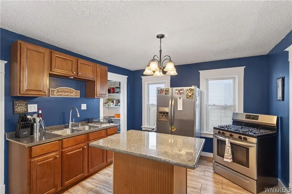 124 7th Avenue, North Tonawanda, New York 14120, North Tonawanda, New York 14120, 4 Bedrooms Bedrooms, 7 Rooms Rooms,1 BathroomBathrooms,Residential,For Sale,124 7th Avenue, North Tonawanda, New York 14120,0,B1698970