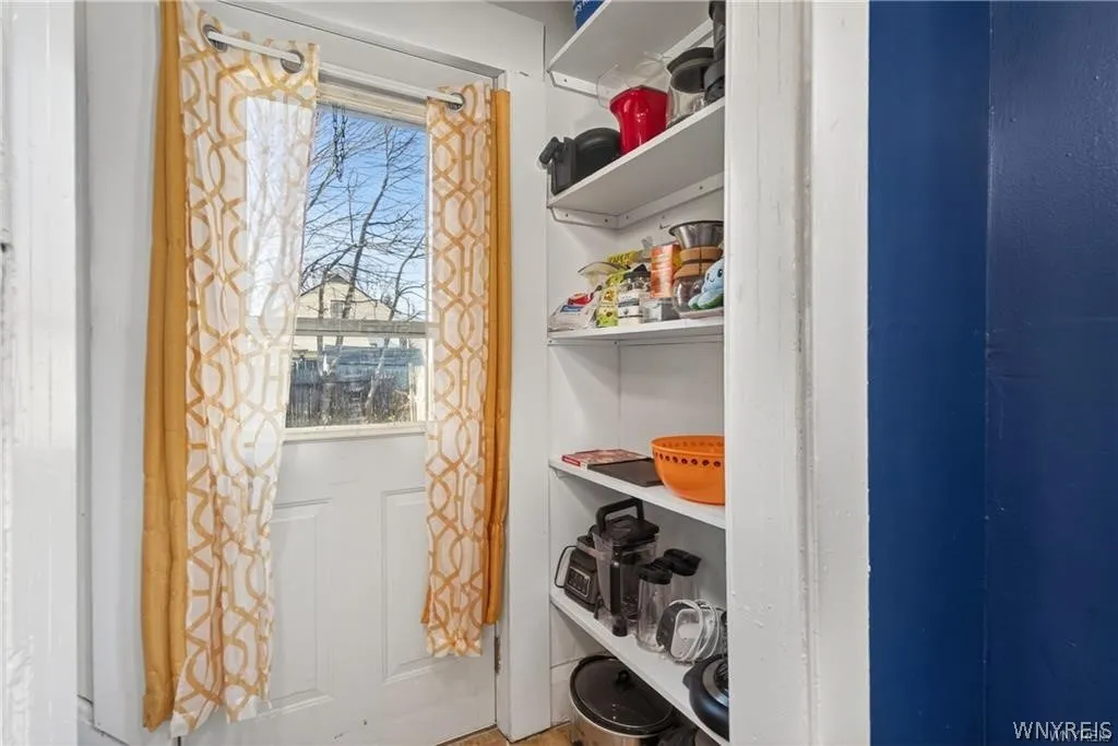 124 7th Avenue, North Tonawanda, New York 14120, North Tonawanda, New York 14120, 4 Bedrooms Bedrooms, 7 Rooms Rooms,1 BathroomBathrooms,Residential,For Sale,124 7th Avenue, North Tonawanda, New York 14120,0,B1698970