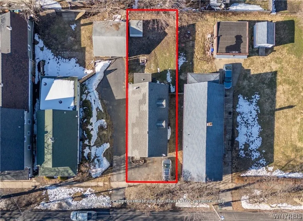 124 7th Avenue, North Tonawanda, New York 14120, North Tonawanda, New York 14120, 4 Bedrooms Bedrooms, 7 Rooms Rooms,1 BathroomBathrooms,Residential,For Sale,124 7th Avenue, North Tonawanda, New York 14120,0,B1698970