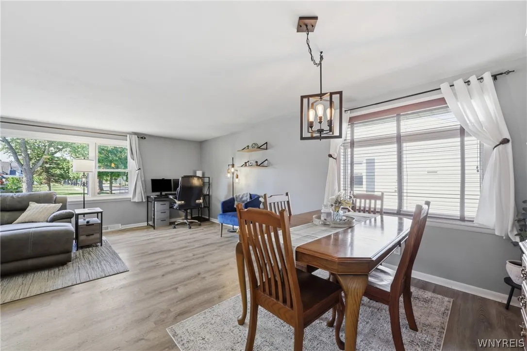 329 Lamont Drive, Amherst, New York 14226, Amherst, New York 14226, 2 Bedrooms Bedrooms, 8 Rooms Rooms,1 BathroomBathrooms,Residential,For Sale,329 Lamont Drive, Amherst, New York 14226,0,B1698433