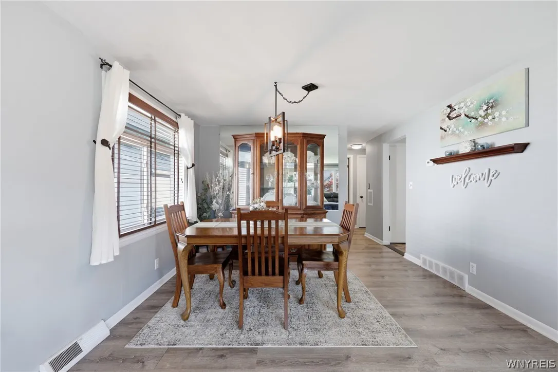 329 Lamont Drive, Amherst, New York 14226, Amherst, New York 14226, 2 Bedrooms Bedrooms, 8 Rooms Rooms,1 BathroomBathrooms,Residential,For Sale,329 Lamont Drive, Amherst, New York 14226,0,B1698433