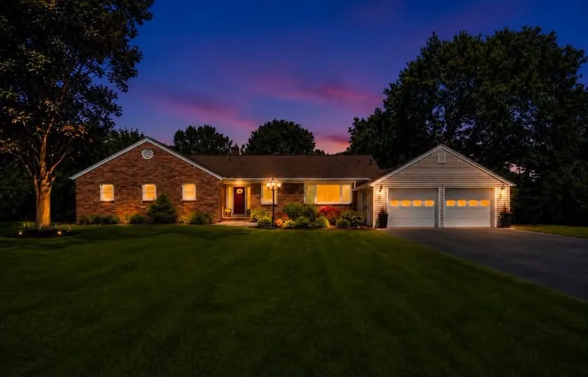1201 Summit Dr, Arcadia, New York 14513, Arcadia, New York 14513, 3 Bedrooms Bedrooms, 7 Rooms Rooms,3 BathroomsBathrooms,Residential,For Sale,1201 Summit Dr, Arcadia, New York 14513,0,R1698342