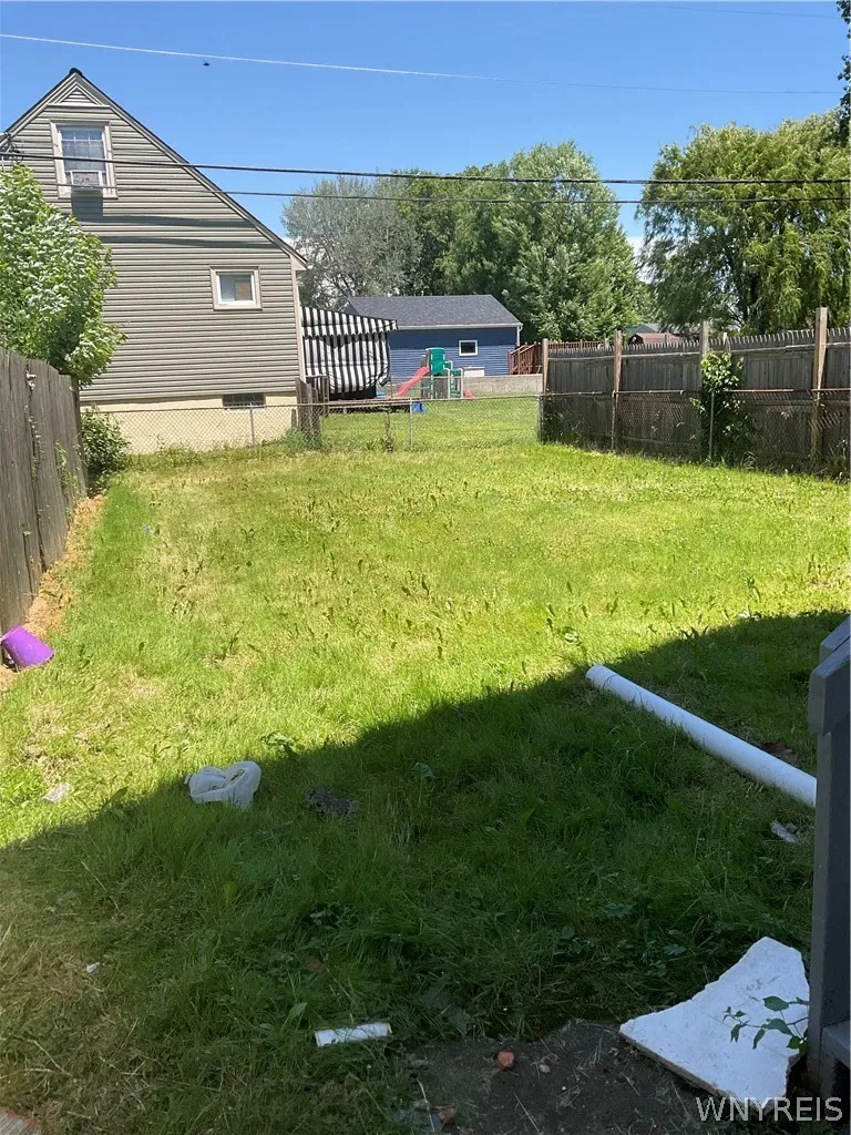44 Aldrich Place, Buffalo, New York 14220, Buffalo, New York 14220, 6 Bedrooms Bedrooms, ,2 BathroomsBathrooms,Residential,For Sale,44 Aldrich Place, Buffalo, New York 14220,0,B1698732