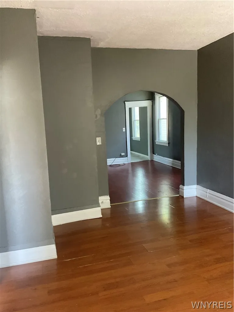 44 Aldrich Place, Buffalo, New York 14220, Buffalo, New York 14220, 6 Bedrooms Bedrooms, ,2 BathroomsBathrooms,Residential,For Sale,44 Aldrich Place, Buffalo, New York 14220,0,B1698732