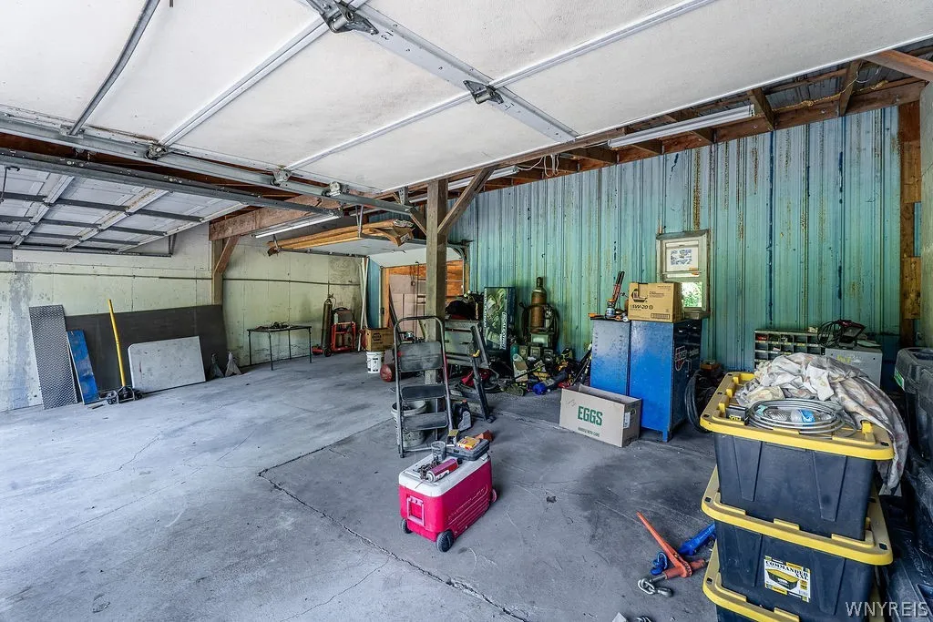 4015 Mapleton Road, Wheatfield, New York 14120, Wheatfield, New York 14120, ,Commercial Sale,For Sale,4015 Mapleton Road, Wheatfield, New York 14120,0,B1697630