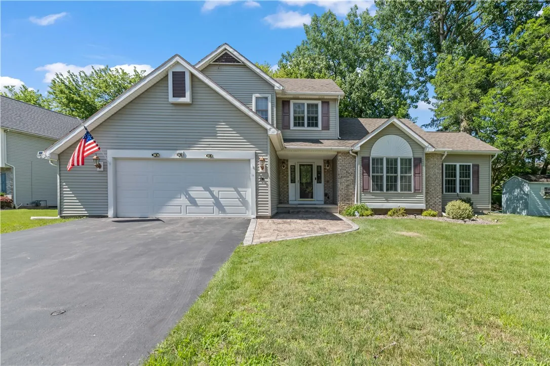 16 Wisteria Lane, Irondequoit, New York 14617, Irondequoit, New York 14617, 5 Bedrooms Bedrooms, 9 Rooms Rooms,2 BathroomsBathrooms,Residential,For Sale,16 Wisteria Lane, Irondequoit, New York 14617,0,R1698881