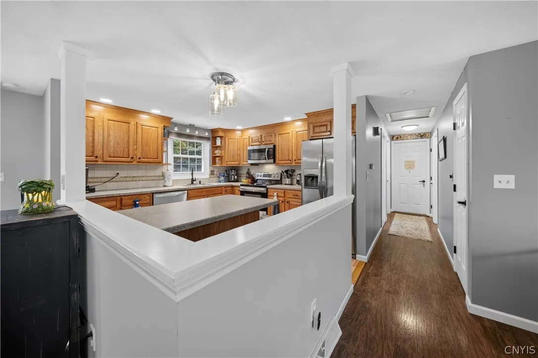211 Juneway Drive, Sullivan, New York 13037, Sullivan, New York 13037, 3 Bedrooms Bedrooms, 7 Rooms Rooms,1 BathroomBathrooms,Residential,For Sale,211 Juneway Drive, Sullivan, New York 13037,0,S1694753
