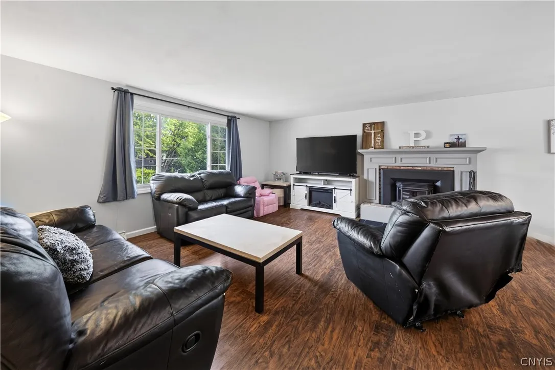 211 Juneway Drive, Sullivan, New York 13037, Sullivan, New York 13037, 3 Bedrooms Bedrooms, 7 Rooms Rooms,1 BathroomBathrooms,Residential,For Sale,211 Juneway Drive, Sullivan, New York 13037,0,S1694753