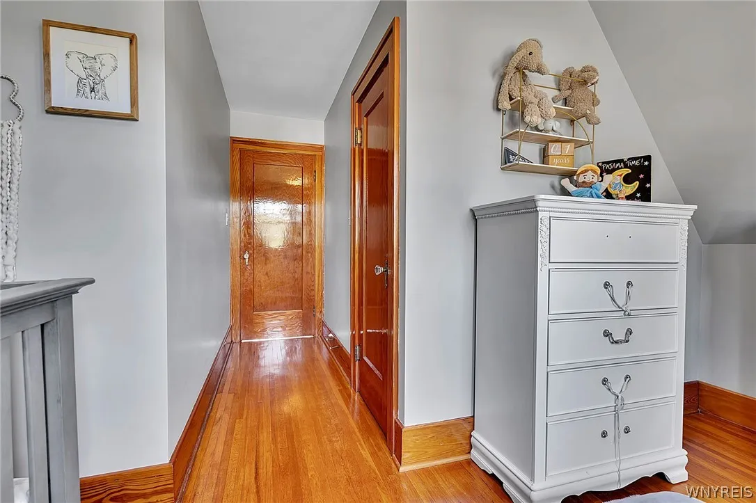 163 Capitol, Holland, New York 14080, Holland, New York 14080, 4 Bedrooms Bedrooms, 9 Rooms Rooms,2 BathroomsBathrooms,Residential,For Sale,163 Capitol, Holland, New York 14080,0,B1698388