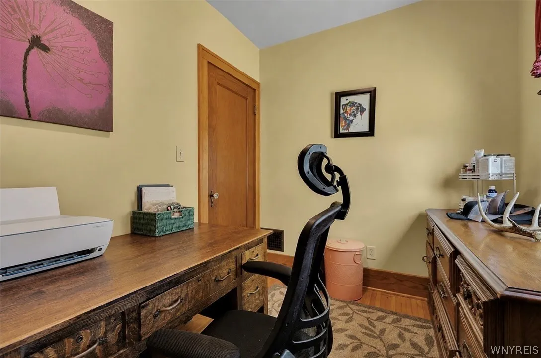 163 Capitol, Holland, New York 14080, Holland, New York 14080, 4 Bedrooms Bedrooms, 9 Rooms Rooms,2 BathroomsBathrooms,Residential,For Sale,163 Capitol, Holland, New York 14080,0,B1698388