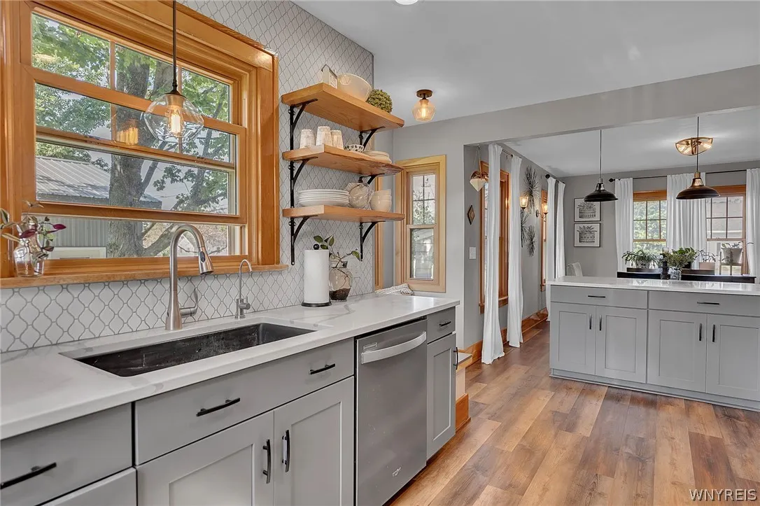 163 Capitol, Holland, New York 14080, Holland, New York 14080, 4 Bedrooms Bedrooms, 9 Rooms Rooms,2 BathroomsBathrooms,Residential,For Sale,163 Capitol, Holland, New York 14080,0,B1698388