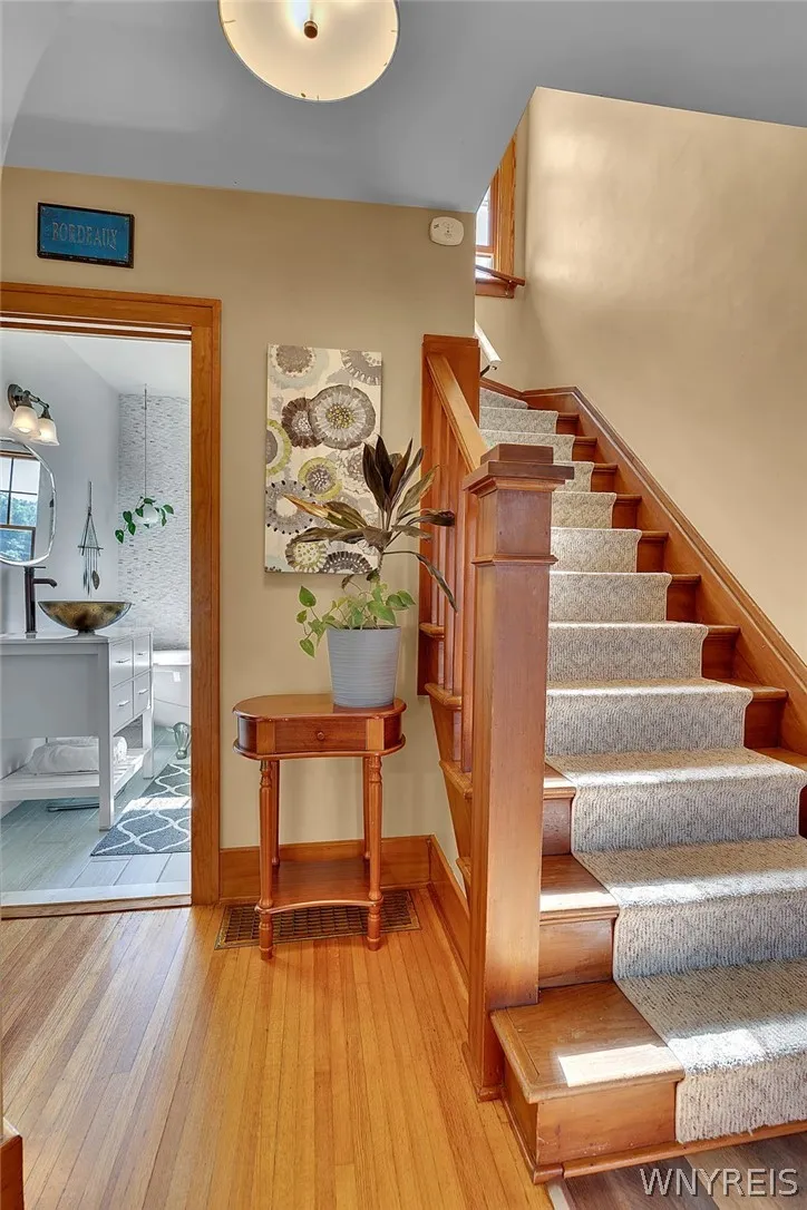 163 Capitol, Holland, New York 14080, Holland, New York 14080, 4 Bedrooms Bedrooms, 9 Rooms Rooms,2 BathroomsBathrooms,Residential,For Sale,163 Capitol, Holland, New York 14080,0,B1698388