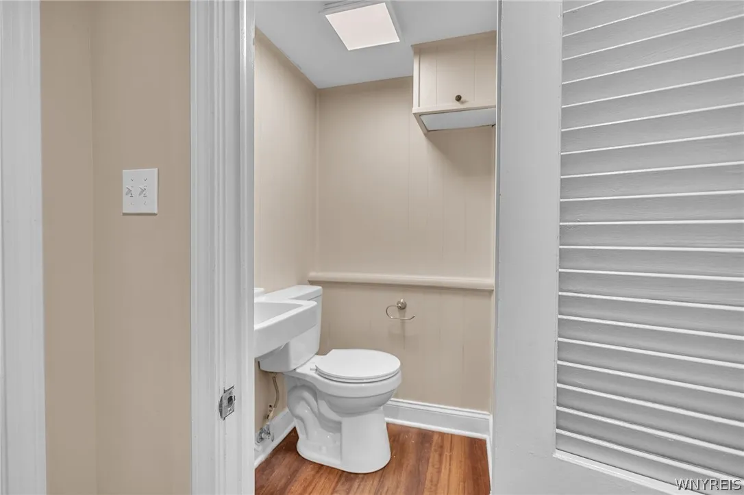 253 Lorfield Drive, Amherst, New York 14226, Amherst, New York 14226, 3 Bedrooms Bedrooms, 9 Rooms Rooms,1 BathroomBathrooms,Residential,For Sale,253 Lorfield Drive, Amherst, New York 14226,0,B1697958