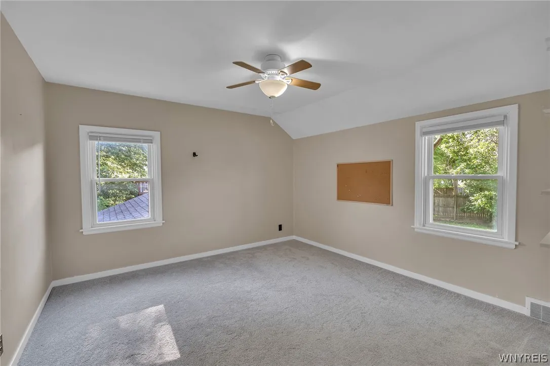 253 Lorfield Drive, Amherst, New York 14226, Amherst, New York 14226, 3 Bedrooms Bedrooms, 9 Rooms Rooms,1 BathroomBathrooms,Residential,For Sale,253 Lorfield Drive, Amherst, New York 14226,0,B1697958