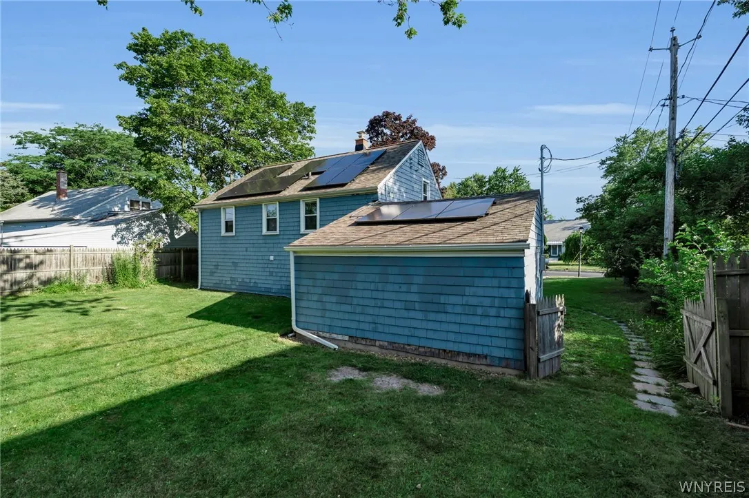 253 Lorfield Drive, Amherst, New York 14226, Amherst, New York 14226, 3 Bedrooms Bedrooms, 9 Rooms Rooms,1 BathroomBathrooms,Residential,For Sale,253 Lorfield Drive, Amherst, New York 14226,0,B1697958