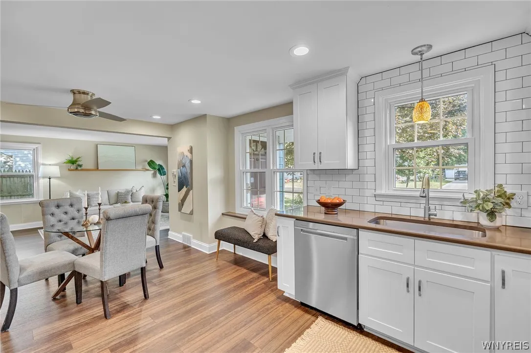253 Lorfield Drive, Amherst, New York 14226, Amherst, New York 14226, 3 Bedrooms Bedrooms, 9 Rooms Rooms,1 BathroomBathrooms,Residential,For Sale,253 Lorfield Drive, Amherst, New York 14226,0,B1697958