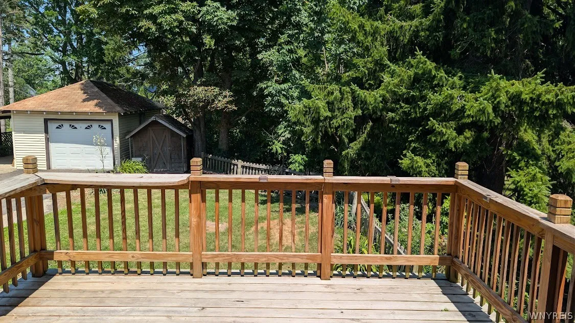 170 Glen Avenue, Amherst, New York 14221, Amherst, New York 14221, 3 Bedrooms Bedrooms, 6 Rooms Rooms,1 BathroomBathrooms,Residential Lease,For Rent,170 Glen Avenue, Amherst, New York 14221,0,B1699041