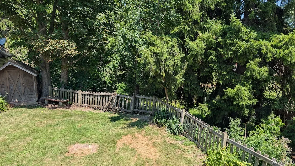 170 Glen Avenue, Amherst, New York 14221, Amherst, New York 14221, 3 Bedrooms Bedrooms, 6 Rooms Rooms,1 BathroomBathrooms,Residential Lease,For Rent,170 Glen Avenue, Amherst, New York 14221,0,B1699041