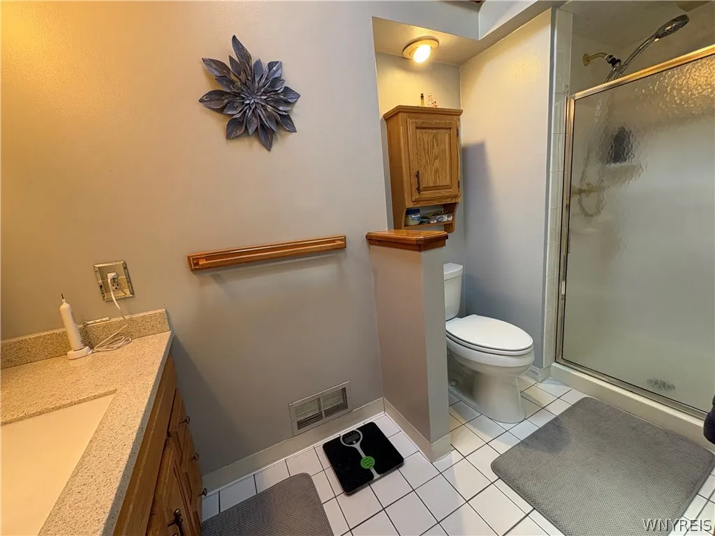 7 Birch Run, Orchard Park, New York 14127, Orchard Park, New York 14127, 3 Bedrooms Bedrooms, 8 Rooms Rooms,2 BathroomsBathrooms,Residential,For Sale,7 Birch Run, Orchard Park, New York 14127,0,B1697969
