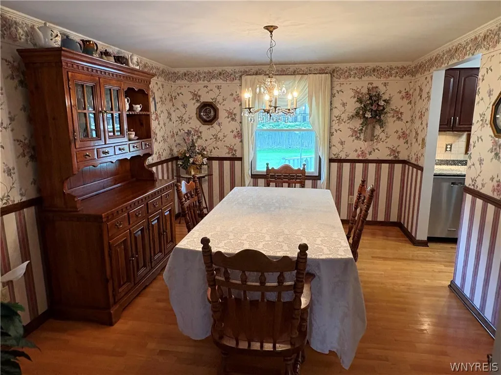 7 Birch Run, Orchard Park, New York 14127, Orchard Park, New York 14127, 3 Bedrooms Bedrooms, 8 Rooms Rooms,2 BathroomsBathrooms,Residential,For Sale,7 Birch Run, Orchard Park, New York 14127,0,B1697969
