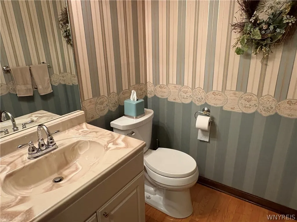 7 Birch Run, Orchard Park, New York 14127, Orchard Park, New York 14127, 3 Bedrooms Bedrooms, 8 Rooms Rooms,2 BathroomsBathrooms,Residential,For Sale,7 Birch Run, Orchard Park, New York 14127,0,B1697969